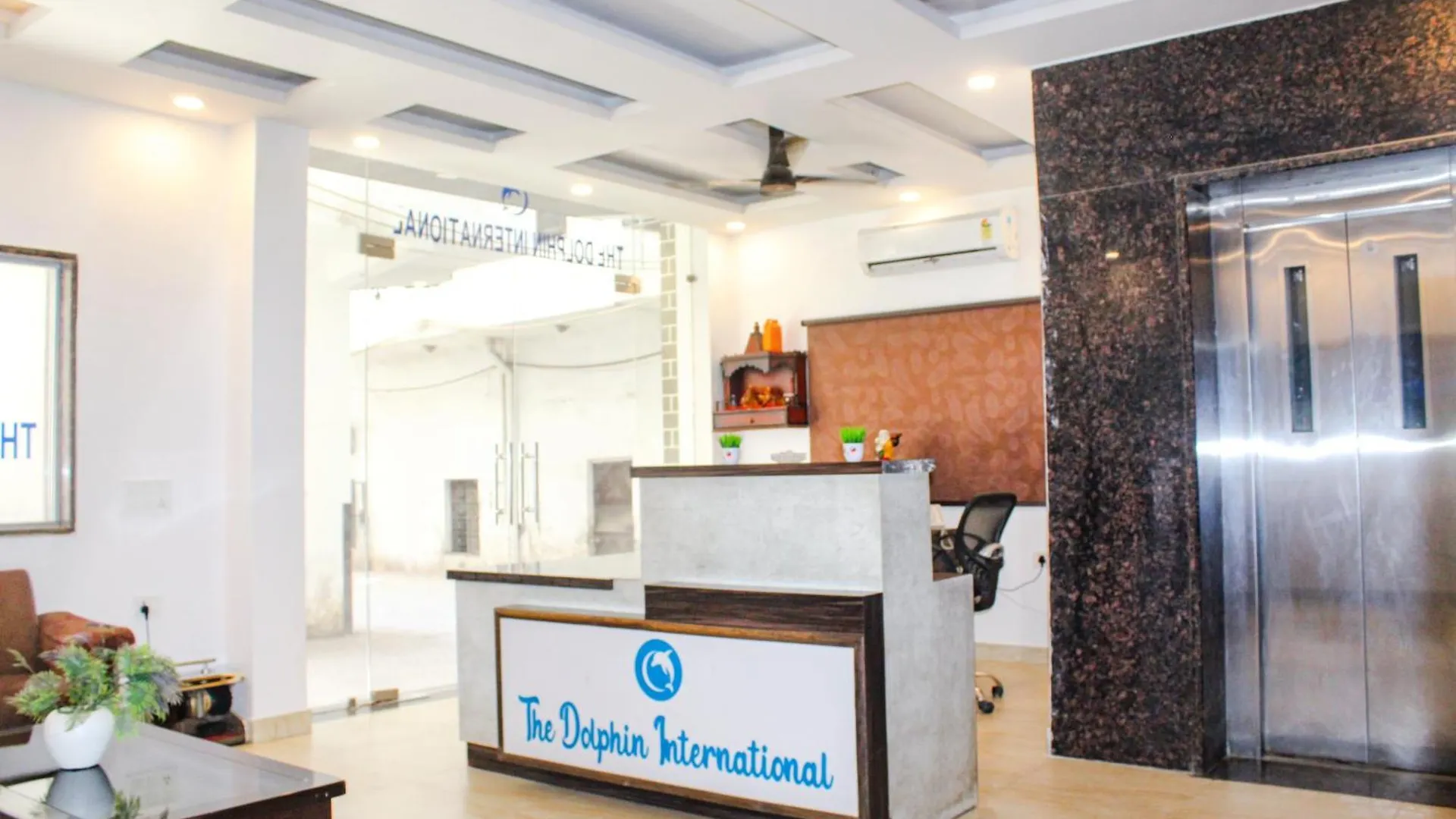Hotel Dolphin At Delhi Airport New Delhi